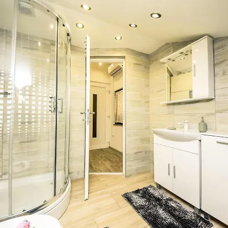 Apartamento Matanovi Dvori-2 By Interhome Vir