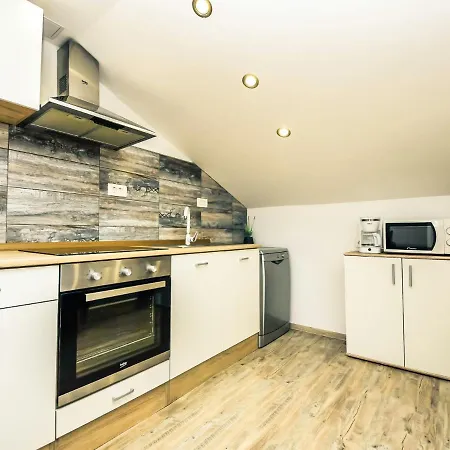 Apartamento Matanovi Dvori-2 By Interhome